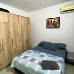 Encantador apartamento cerca a la playa
